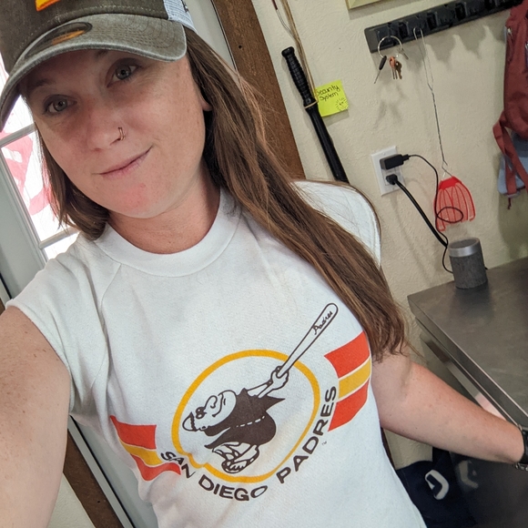 Meet your Posher, Brittany - Picture 2 of 4